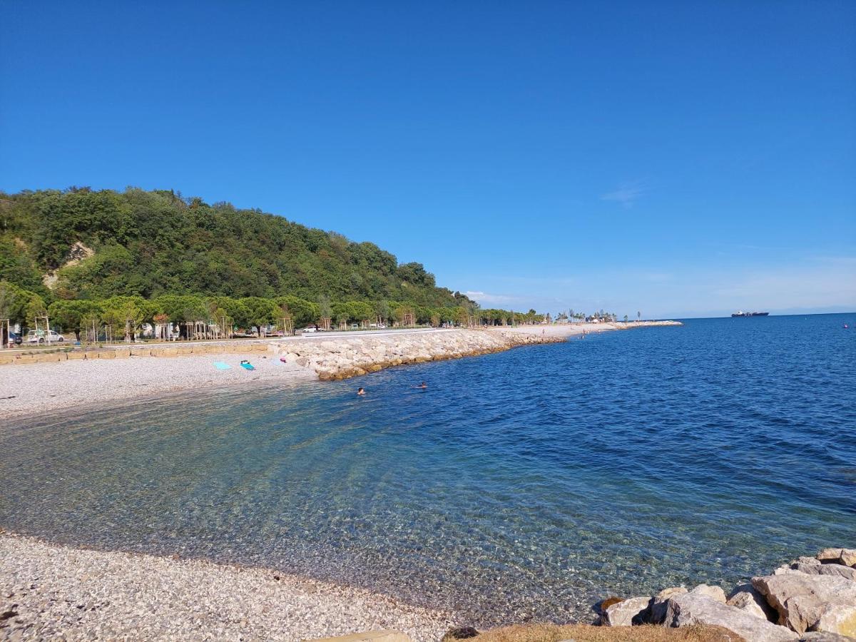 Apartment Oaza Relax Koper Exteriör bild